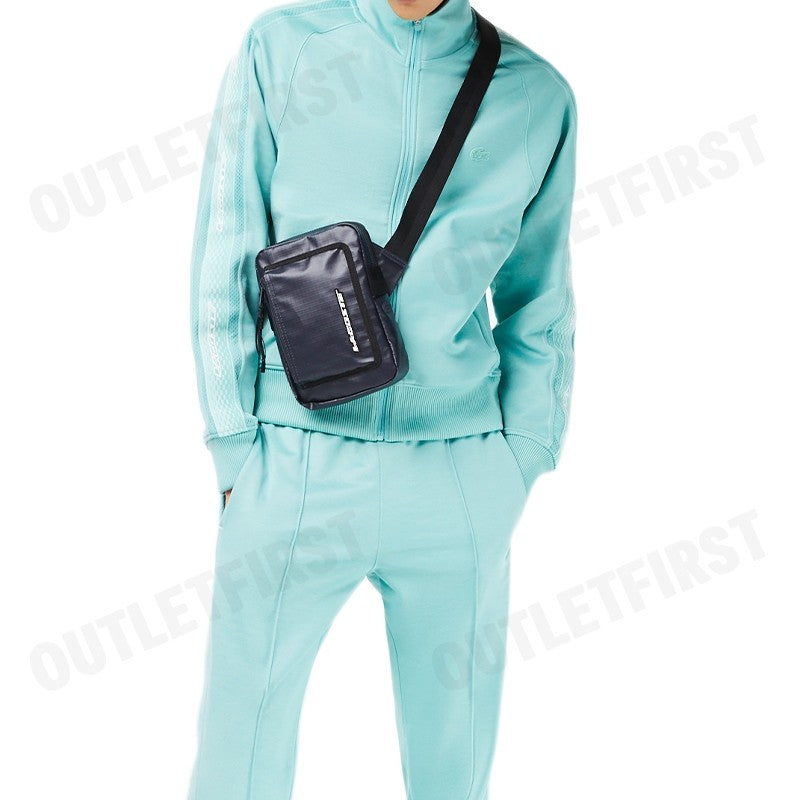 LACOSTE รุ่น MEN'S ZIPPED CONTRAST DETAIL SATCHEL CODE: NH4265SB M20 กระเป๋าสะพายข้าง กระเป็าผู้ชาย กระเป๋าแฟชั่น
