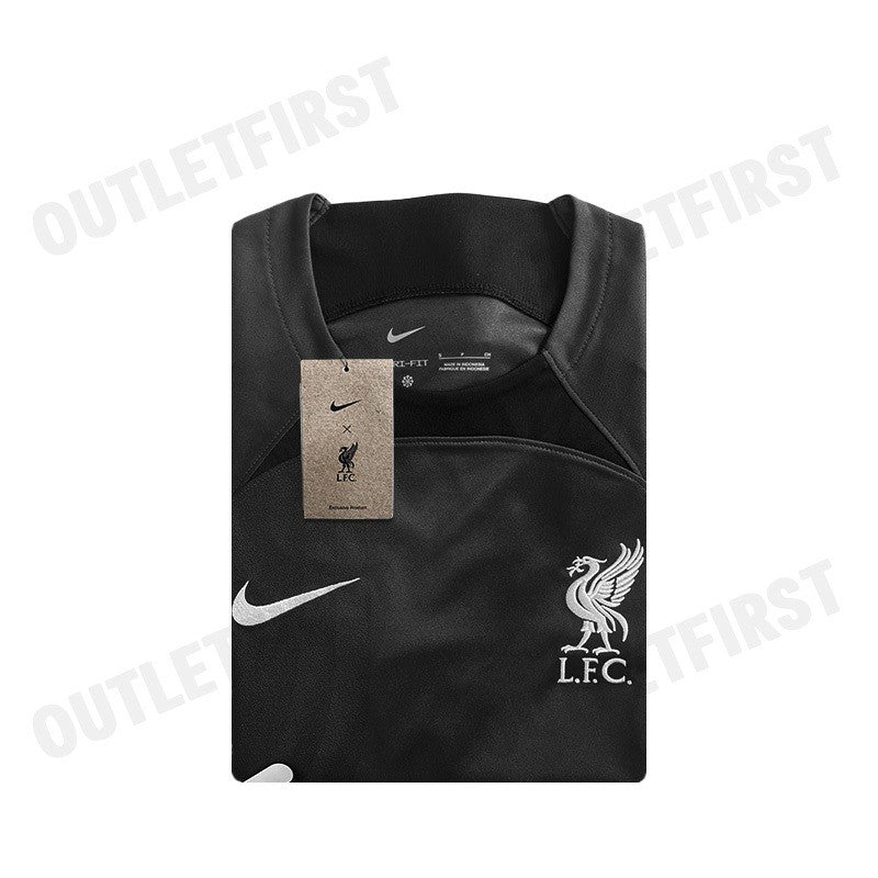 NIKE รุ่น MENS AWAY GOALKEEPER STADIUM JERSEY 22/23 CODE: DJ7681 061 เสื้อยืดคอกลม เสื้อยืดผู้ชาย เสื้อกีฬา