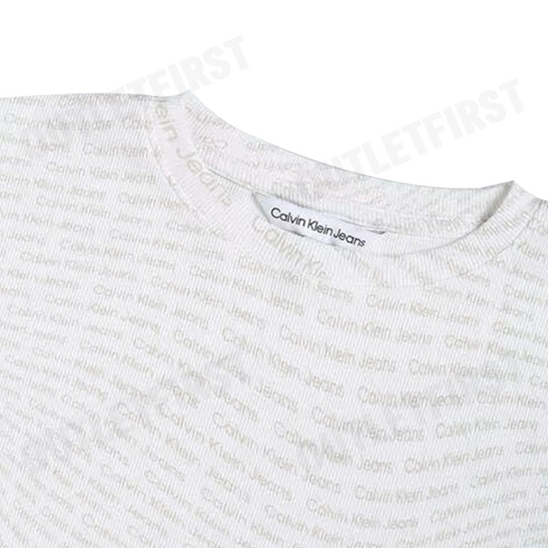 CALVIN KLEIN JEANS รุ่น WOMEN'S T-SHIRTS CODE: J223169 0K9 เสื้อยืดคอกลม เสื้อผู้หญิง แขนสั้น