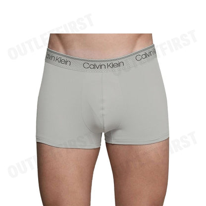 CALVIN KLEIN รุ่น MICRO STRETCH COOLING LOW RISE TRUNK CODE: NB3807 5JX กางเกงชั้นใน กางเกงขาสั้นผู้ชาย กางเกง