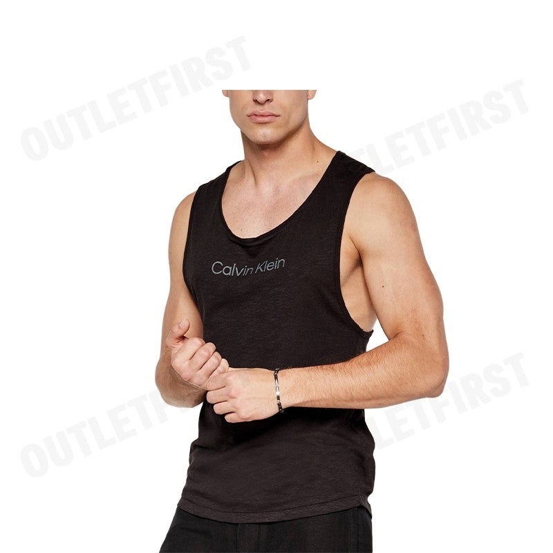 CALVIN KLEIN SWIMWEAR รุ่น CREW NECK TANK CODE: KM01009 BEH เสื้อกล้ามแขนกุด เสื้อกล้ามผู้ชาย เสื้อกล้ามสีดำ