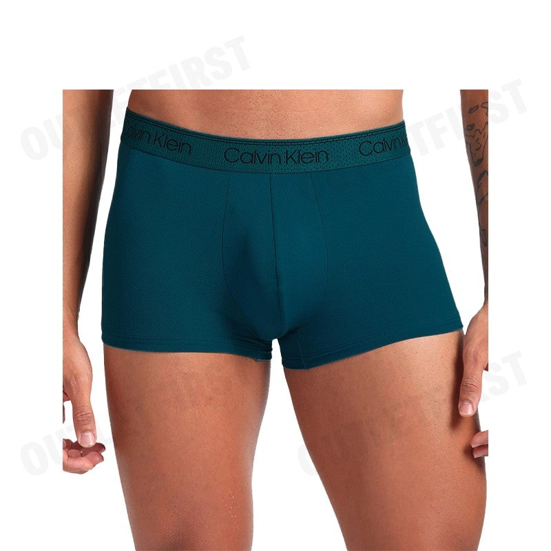 CALVIN KLEIN รุ่น MICRO STRETCH COOLING LOW RISE TRUNK CODE: NB3807 JNN กางเกงชั้นใน ชั้นในชาย ชั้นในขาสั้น