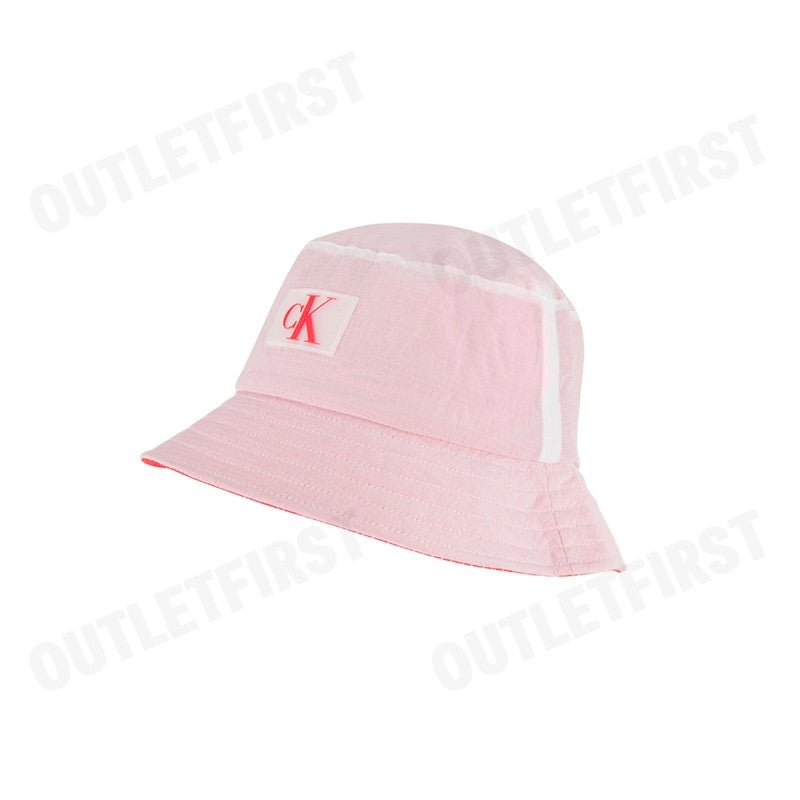 CALVIN KLEIN SWIMWEAR รุ่น BUCKET HAT CODE: KM00984 XM9 หมวกบักเก็ต หมวกแฟชั่น หมวก