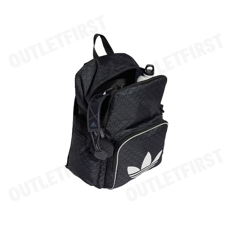ADIDAS รุ่น MONOGRAM BACKPACK CODE: JD5364 กระเป๋าเป้ กระเป๋าสะพายหลัง ผู้ชายผู้หญิง
