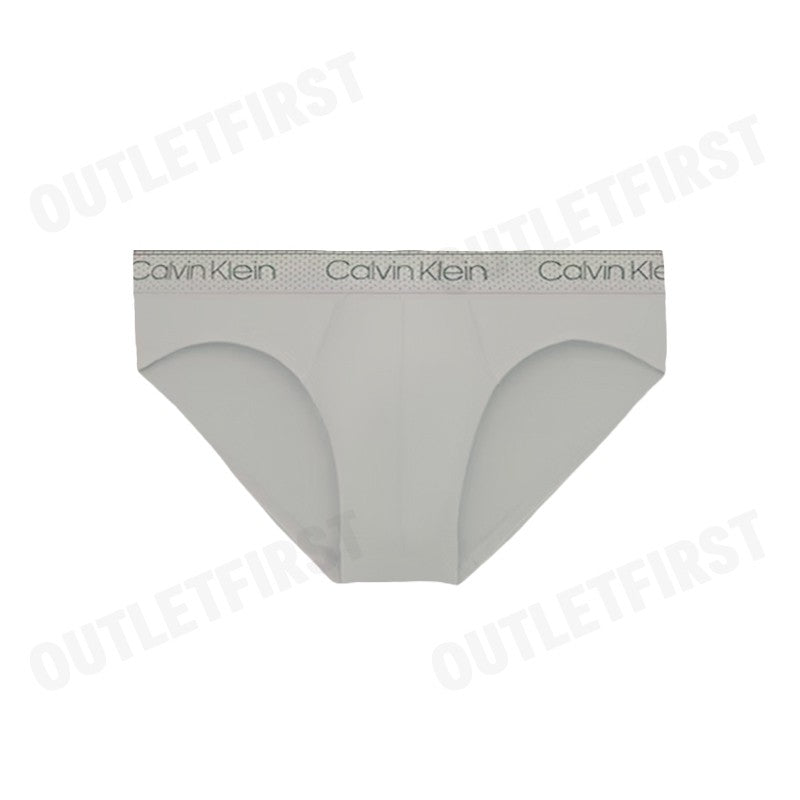 CALVIN KLEIN รุ่น MICRO STRETCH COOLING HIP BRIEF CODE: NB3806 5JX กางเกงชั้นใน กางเกงในผู้ชาย กางเกงใน