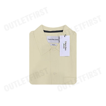 CALVIN KLEIN JEANS รุ่น MEN SOFT LINEN SHORT SLEEVE SHIRTS CODE: J325173 LFU เสื้อเชิ้ตแขนสั้น เสื้อเชิ้ตผู้ชาย