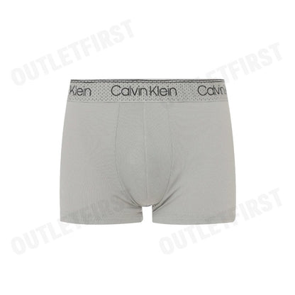 CALVIN KLEIN รุ่น MICRO STRETCH COOLING LOW RISE TRUNK CODE: NB3807 5JX กางเกงชั้นใน กางเกงขาสั้นผู้ชาย กางเกง