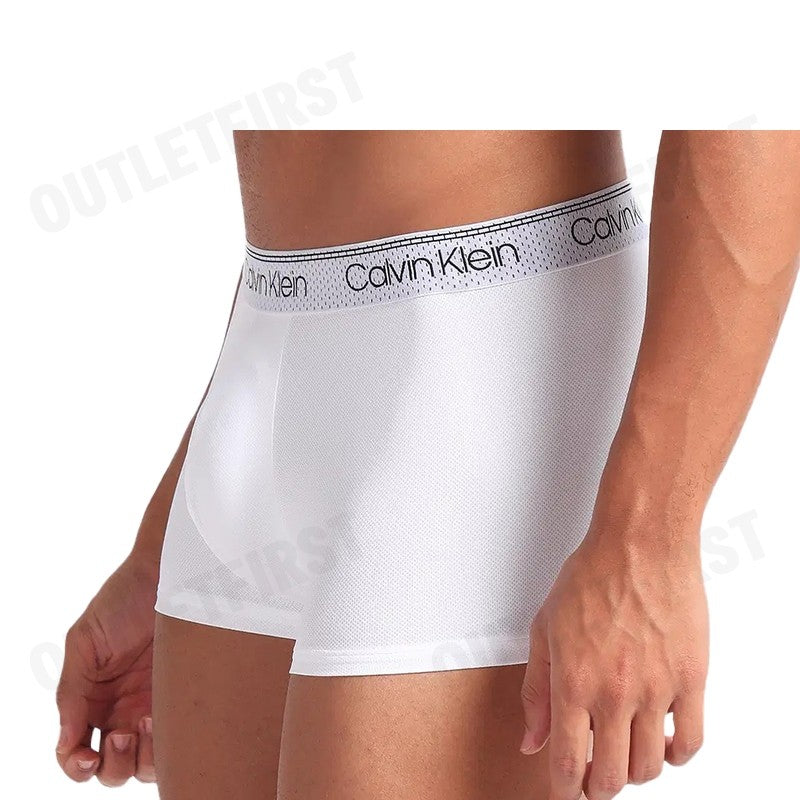 CALVIN KLEIN รุ่น MICRO STRETCH COOLING LOW RISE TRUNK CODE: NB3807 WF5 กางเกงชั้นใน กางเกงในผู้ชาย ขาสั้น