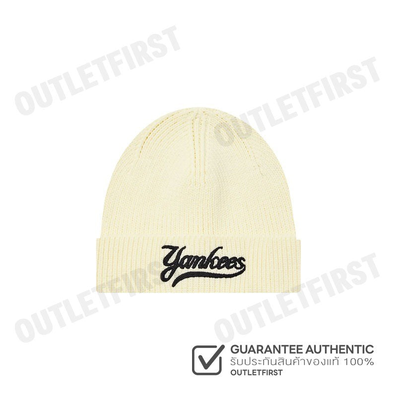 MLB รุ่น UNISEX VARSITY CURSIVE BEANIE CODE: 3ABNVM146 50CRD หมวกบีนนี่ หมวกสีครีม หมวกเอ็มแอลบี