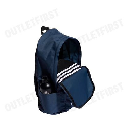ADIDAS รุ่น  CLASSIC EXTRA LARGE BACKPACK CODE: HM6718 กระเป๋าเป้ กระเป๋าสะพายหลัง กระเป๋าแฟชั่น