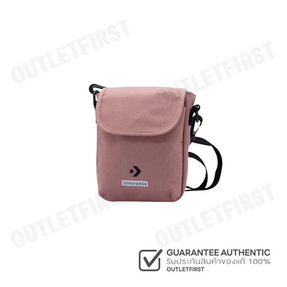 CONVERSE รุ่น  CONVERSE MAGNETIC CHEVRON MINI BAG CODE: 1261810CF3PIXX กระเป๋าสะพายข้าง กระเป๋า กระเป๋าแฟชั่น