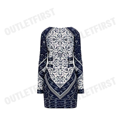 GUESS รุ่น WOMEN BANDANA PRINT MINI DRESS BLUE MULTI CODE: W3BK0IK9UN2 P7LN ชุดเดรส เสื้อผ้าแฟชั่นผู้หญิง ชุดผู้หญิง