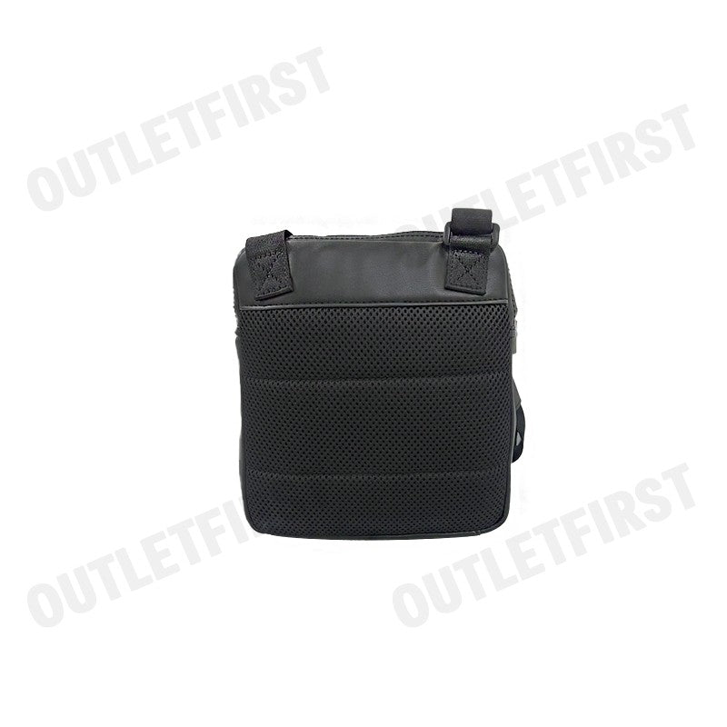 CALVIN KLEIN JEANS รุ่น MONOGRAM SOFT REPORTER BAG CODE: ZM02703 BDS กระเป๋าสะพายข้าง กระเป๋าสะพายข้างผู้ชาย กระเป๋า