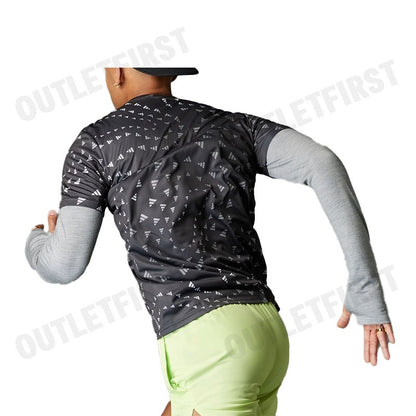 ADIDAS รุ่น RUN IT BL TEE CODE: IT3467 เสื้อยืดคอกลม เสื้อยืดแขนสั้นผู้ชาย เสื้อยืดกีฬา