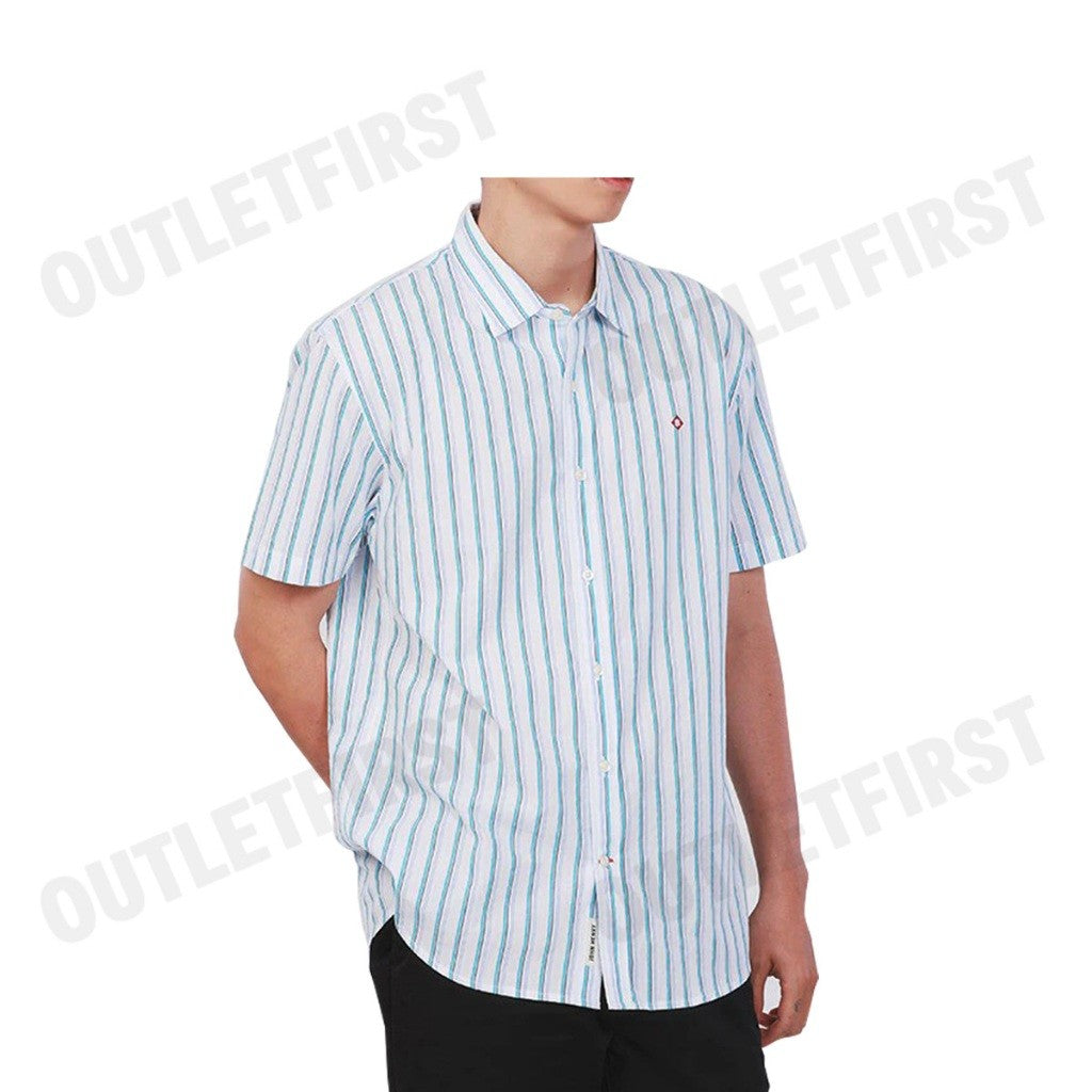 JOHN HENRY รุ่น MEN'S SHORT SLEEVES SLIM FIT SHIRTS (WHITE) CODE: JH S424MSSSM53 เสื้อเชิ้ตแขนสั้น เสื้อเชิ้ตผู้ชาย