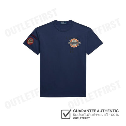 POLO RALPH LAUREN รุ่น  CLASSIC FIT JERSEY GRAPHIC T-SHIRT CODE : 710920305001 เสื้อยืดคอกลม เสื้อผู้ชาย เสื้อยืด