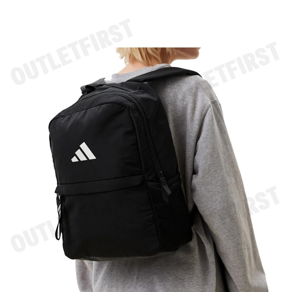 ADIDAS รุ่น SPORT PADDED BACKPACK CODE: IT2121 กระเป๋าเป้ กระเป๋าสะพายหลัง กระเป๋าเป้สีดำ