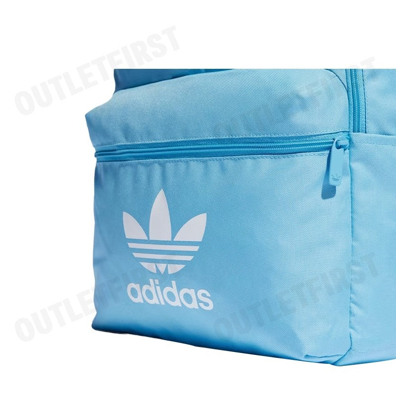 ADIDAS รุ่น   ADICOLOR BACKPACK CODE: IR5437 กระเป๋าเป้ กระเป๋าเป้สะพายหลัง กระเป๋ากีฬา