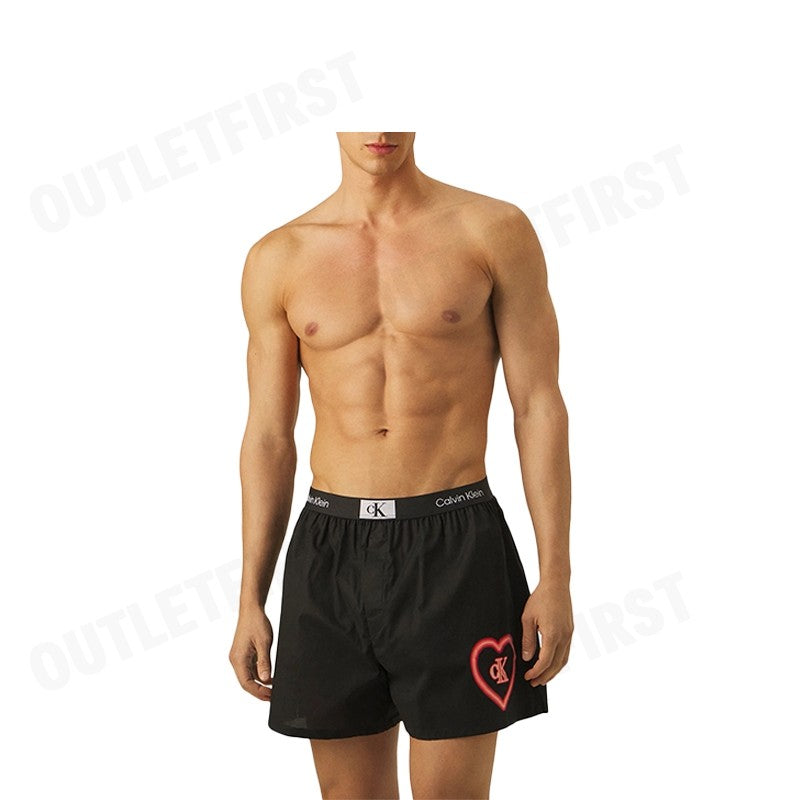 CALVIN KLEIN รุ่น UNDERWEAR TRAD BOXER SHORTS CODE NB3716 UBI กางเกงขาสั้น กางเกงบ็อกเซอร์ กางเกงขาสั้นผู้ชาย