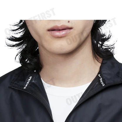 NIKE รุ่น TRACK CLUB MEN'S STORM-FIT RUNNING JACKET CODE: FB5516 010 เสื้อแจ็คเก็ตแขนยาว เสื้อแจ็คเก็ตผู้ชาย เสื้อแขนยาว