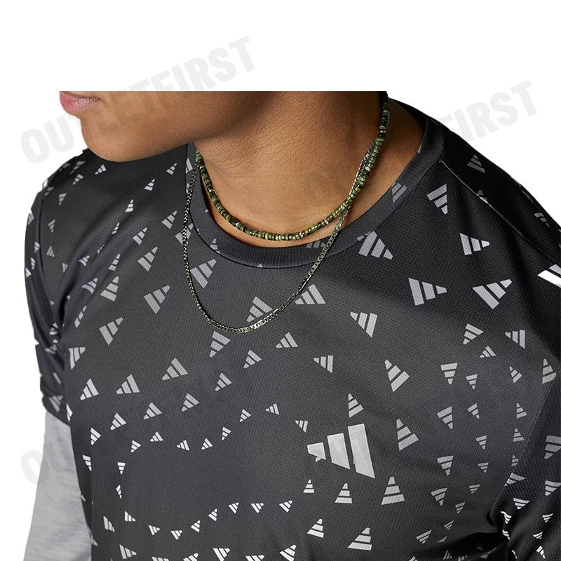 ADIDAS รุ่น RUN IT BL TEE CODE: IT3467 เสื้อยืดคอกลม เสื้อยืดแขนสั้นผู้ชาย เสื้อยืดกีฬา