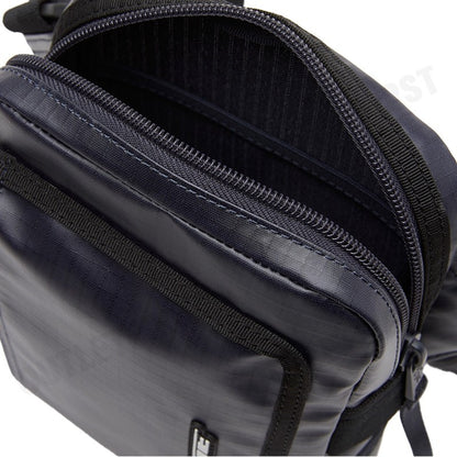 LACOSTE รุ่น  MEN'S ZIPPED CONTRAST DETAIL SATCHEL CODE: NH4265SB M20 กระเป๋าสะพายข้าง กระเป็าผู้ชาย กระเป๋าแฟชั่น