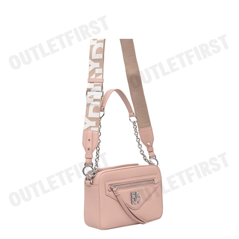 DKNY รุ่น GREENPOINT CAMERA BAG CODE: R41EKB91 NUD กระเป๋าสะพายข้าง กระเป๋า กระเป๋าสะพาย