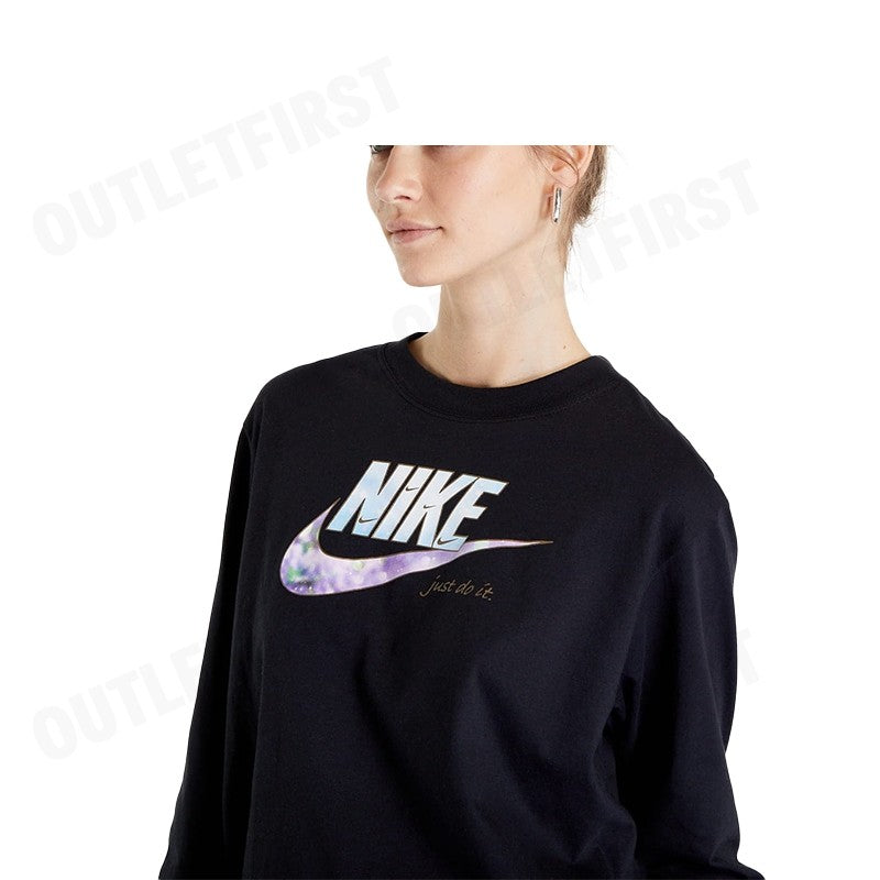 NIKE รุ่น WOMEN NIKE LONG-SLEEVE TEE CODE: DV9946 010 เสื้อยืดแขนยาว เสื้อแขนยาว เสื้อยืดแขนยาวผู้หญิง