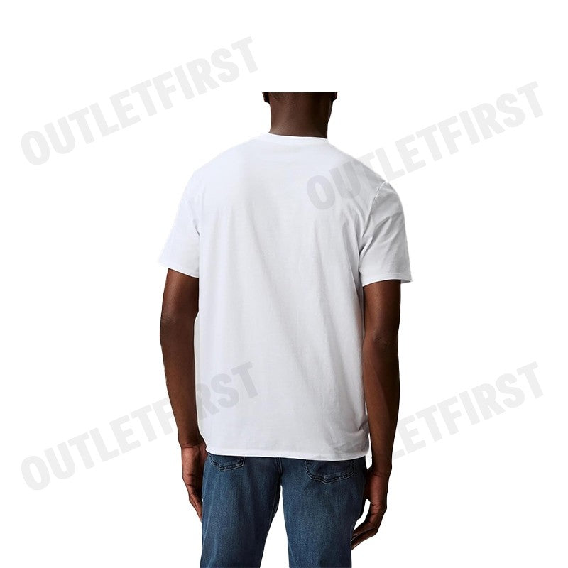 CALVIN KLEIN JEANS รุ่น MONOGRAM SILVER LOGO T-SHIRT CODE: 40BC839 P61 เสื้อยืดคอกลม เสื้อยืดคอกลมผู้ชาย เสื้อยืด
