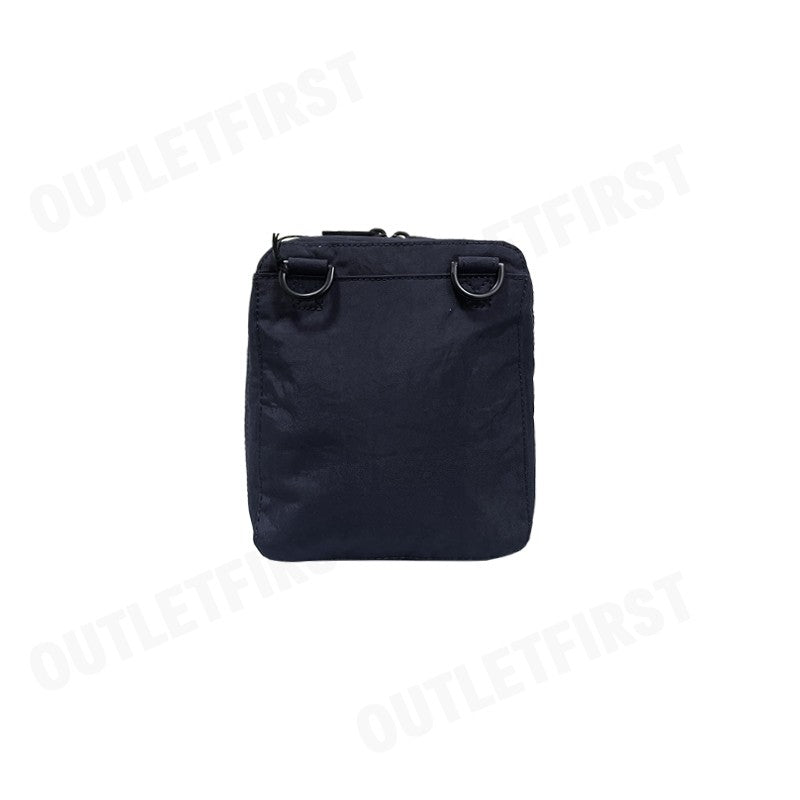 PAUL SMITH รุ่น BAG XBODY HAPPY FACE UNISEX CODE: M2A-77617-MFACE กระเป๋าสะพายข้าง กระเป๋า กระเป๋าแฟชั่น