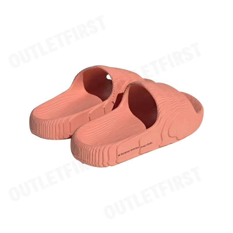 ADIDAS รุ่น ADILETTE 22 SLIDES CODE: IG8261 รองเท้าแตะ รองเท้าแตะผู้หญิง รองเท้าแตะสลิปออน