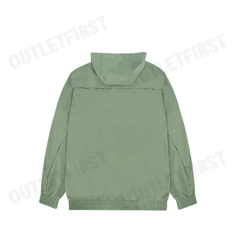 ADIDAS  รุ่น CITY ESCAPE PREMIUM WINDBREAKER CODE : IC3725 เสื้อฮู้ดแขนยาว เสื้อกันหนาว เสื้อเเขนยาว