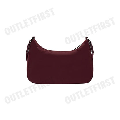 LACOSTE รุ่น ACTIVE NYLON HOBO BAG CODE: NU4490SG M36 กระเป๋าสะพายข้าง กระเป๋า กระเป๋าสะพายแฟชั่น