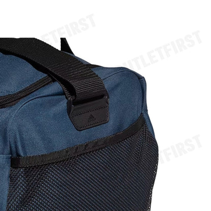 ADIDAS รุ่น  ESSENTIALS LOGO DUFFEL BAG MEDIUM CODE: GN2039 กระเป๋าเดินทาง กระเป๋าสะพายข้าง กระเป๋าสะพาย