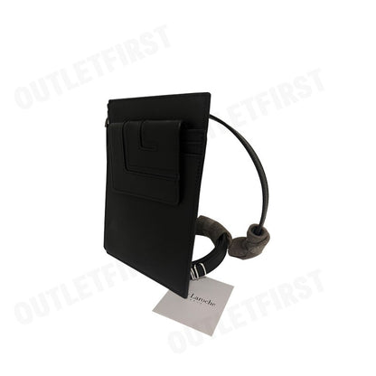 GUY LAROCHE รุ่น  GUY LAROCHE SHOULDER BAG CODE: BH31071W2BLS1 กระเป๋าสะพายข้าง  กระเป๋า กระเป๋าแฟชั่น