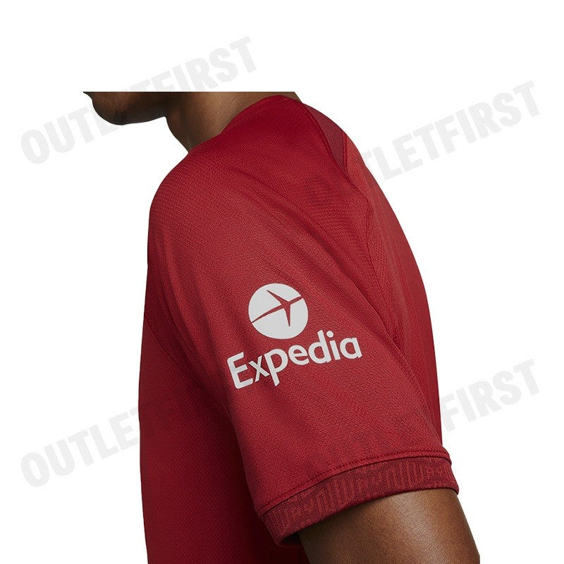 NIKE รุ่น LIVERPOOL FC 2022/23 STADIUM HOME CODE: DM1843 609 เสื้อยืดคอกลม เสื้อยืดผู้ชาย เสื้อกีฬา