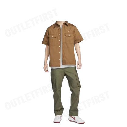 NIKE รุ่น NIKE SB SHORT-SLEEVE WOVEN SKATE CODE: DV9076 270 เสื้อเชิ้ตแขนสั้น เสื้อเชิ้ตผู้ชาย เสื้อเชิ้ต