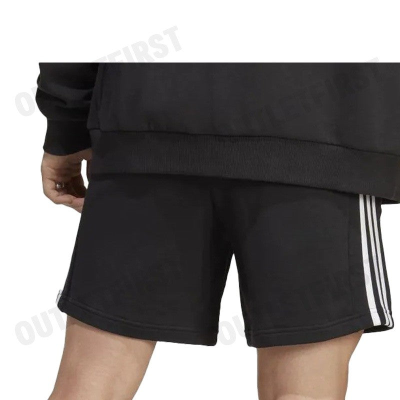 ADIDAS รุ่น ESSENTIALS FRENCH TERRY 3-STRIPES SHORTS CODE: IC9435 กางเกงขาสั้น กางเกงขาสั้นผู้ชาย กางเกงกีฬา