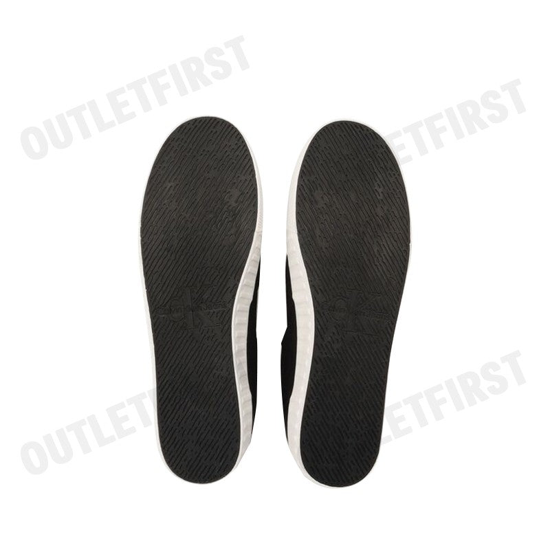 CALVIN KLEIN JEANS รุ่น MEN'S SKATER VULC LOW IN LACE CODE: YM00903 0GM รองเท้าผ้าใบ รองเท้าผ้าใบผู้ชาย รองเท้า
