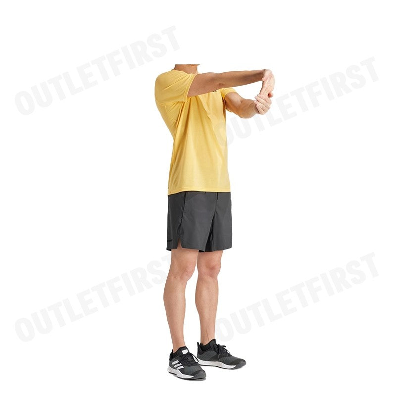 ADIDAS รุ่น TRAIN ESSENTIALS FEELREADY TRAINING TEE CODE: IS1662 เสื้อยืดคอกลม เสื้อยืดแขนสั้น เสื้อยืดผู้ชาย