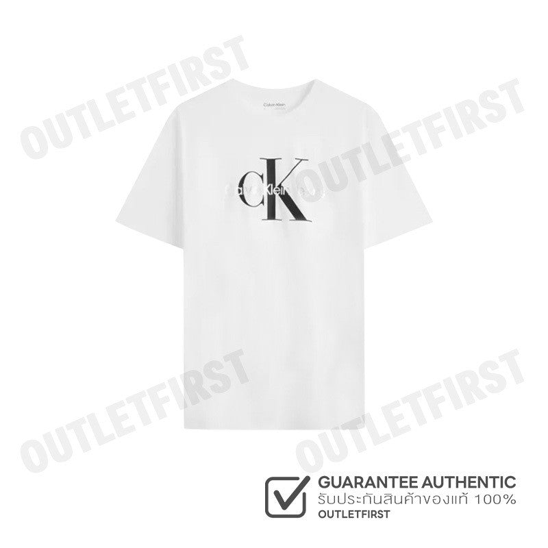 CALVIN KLEIN JEANS รุ่น MONOGRAM SILVER LOGO T-SHIRT CODE: 40BC839 P61 เสื้อยืดคอกลม เสื้อยืดคอกลมผู้ชาย เสื้อยืด