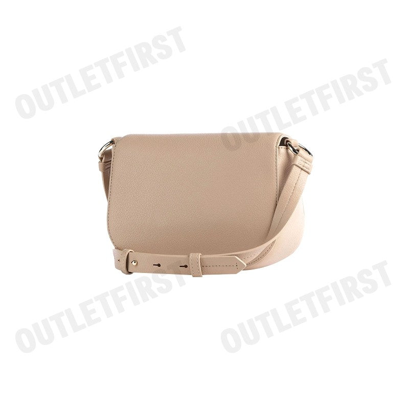 DKNY รุ่น SEVENTH AVENUE NEW MD FLAP CROSSBODY CODE: R41EKC54 NUD กระเป๋าสะพายข้าง กระเป๋า กระเป๋าสะพายไหล่