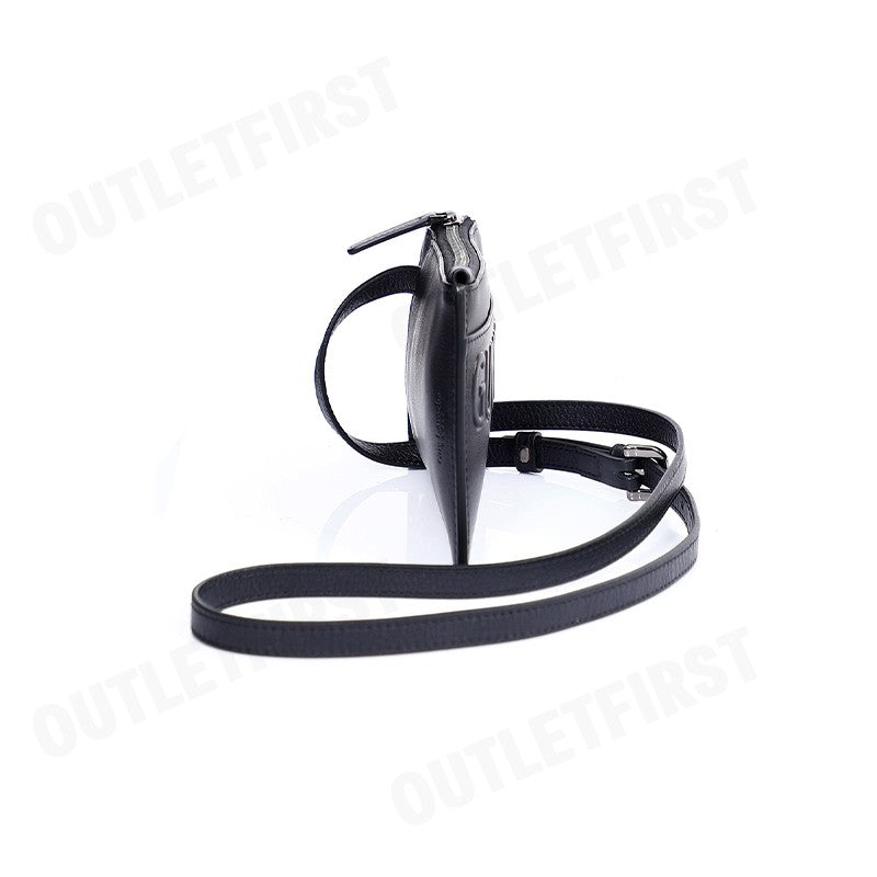 GUY LAROCHE รุ่น  GUY LAROCHE SHOULDER BAG  CODE: BH21022W2BLS1 กระเป๋าสะพายข้าง กระเป๋า กระเป๋าแฟชั่น