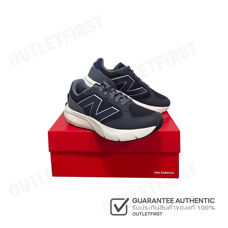 NEW BALANCE รุ่น DYNASOFT 800 V1 CODE: UA800CC1 รองเท้าผ้าใบ รองเท้าวิ่ง รองเท้า