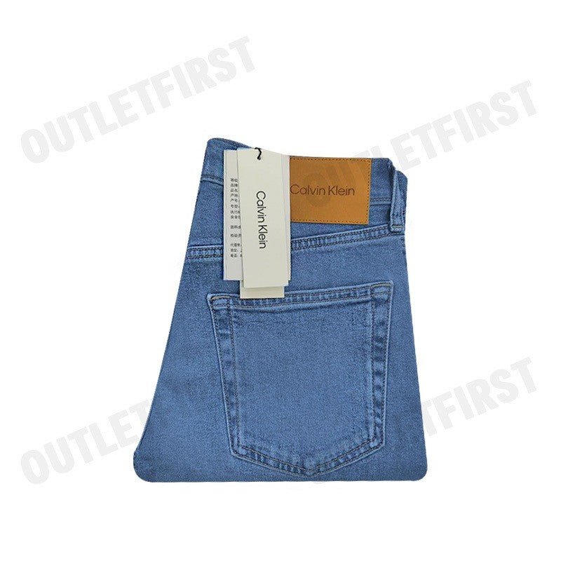 CALVIN KLEIN JEANS รุ่น MEN'S STANDARD STRAIGHT FIT JEANS CODE: 40TM748 EFD กางเกงยีนส์ กางเกงยีนส์ขาวยาว เกงเกงยีนส์