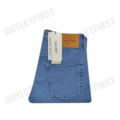 CALVIN KLEIN JEANS รุ่น MEN'S STANDARD STRAIGHT FIT JEANS CODE: 40TM748 EFD กางเกงยีนส์ กางเกงยีนส์ขาวยาว เกงเกงยีนส์