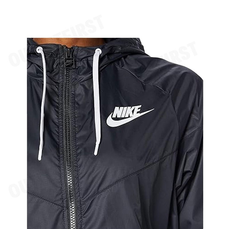 NIKE รุ่น WINDRUNNER WOMEN'S JACKET CODE: AR3093 011 เสื้อแจ็คเก็ตแขนยาว เสื้อแจ็คเก็ตผู้หญิง เสื้อแจ็คเก็ตมีฮู้ด