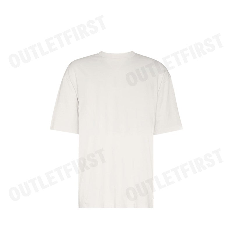 TOMMY HILFIGER รุ่น TOMMY HILFIGER X SHAWN MENDES LOGO T-SHIRT Code: MW31189 AC0 เสื้อยืด เสื้อคอกลม เสื้อผู้ชาย