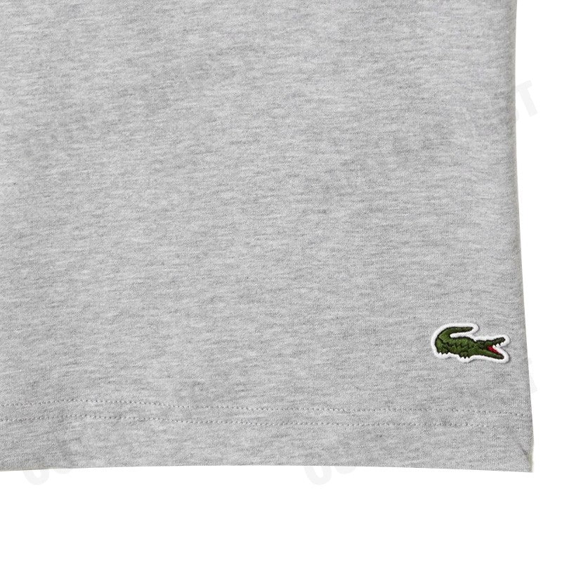 LACOSTE รุ่น   MEN'S LACOSTE COTTON JERSEY PRINT T-SHIRT CODE: TH5070 10 CCA เสื้อยืดคอกลม เสื้อยืด เสื้อผู้ชาย
