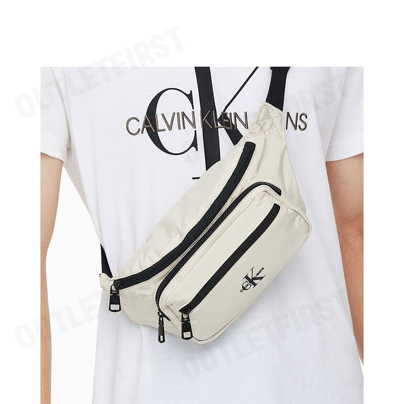 CALVIN KLEIN JEANS รุ่น MONOGRAM BANANA CODE: HP2185 001 กระเป๋าคาดอก กระเป๋าคาดอกผู้ชาย กระเป๋าคาดอกแฟชั่น